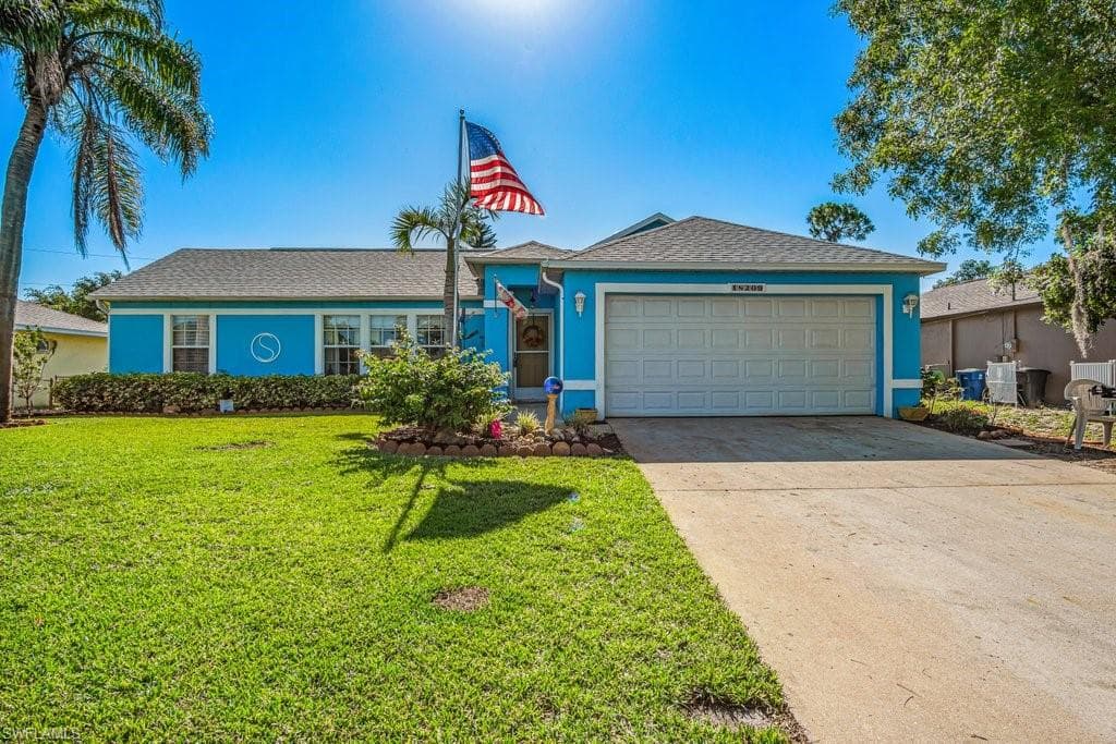 18209 Fuchsia RD FORT MYERS, FL 33967