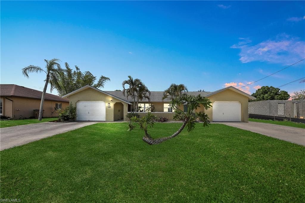 530 SE 4th TER A-B CAPE CORAL, FL 33990