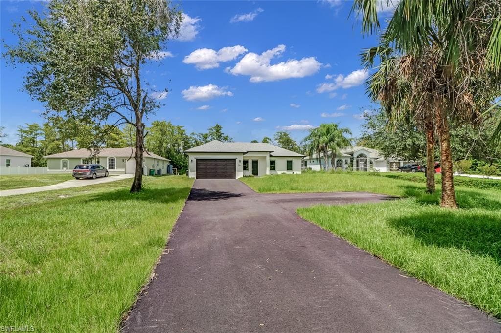 2381 35th AVE NE NAPLES, FL 34120