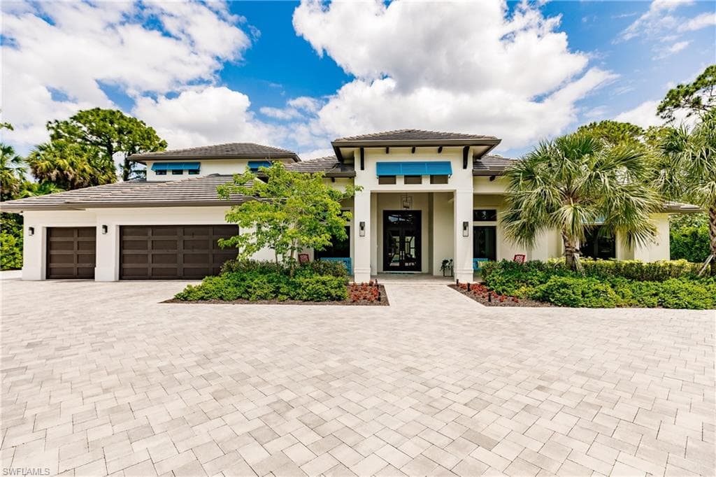 6648 Trail BLVD NAPLES, FL 34108