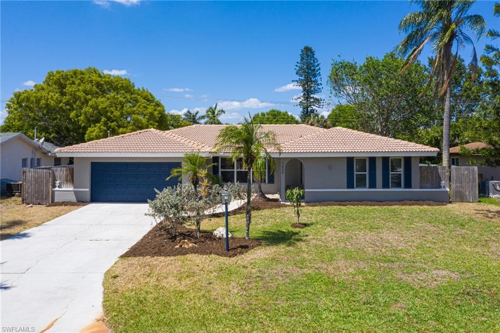 1439 Covington CIR W FORT MYERS, FL 33919
