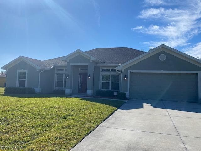 2001 Olsen LN LEHIGH ACRES, FL 33972