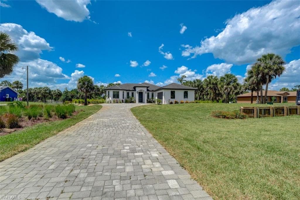 2663 4th AVE SE NAPLES, FL 34117