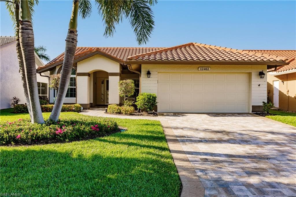 12402 Kelly Sands WAY FORT MYERS, FL 33908