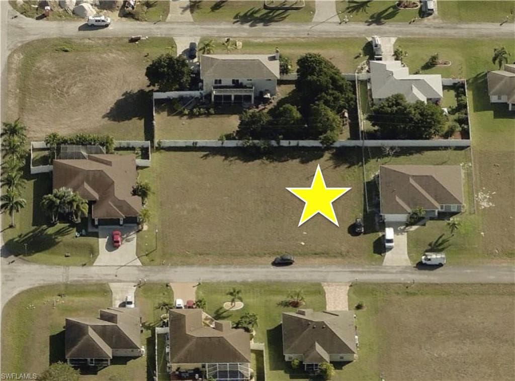 1709 NE 4th PL CAPE CORAL, FL 33909