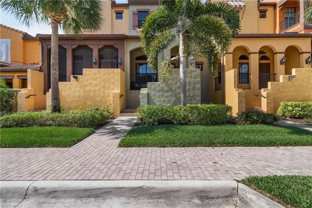 8421 Olinda WAY 3608 FORT MYERS, FL 33912