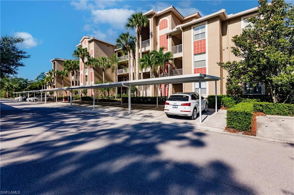 7515 Stoneybrook DR 842 NAPLES, FL 34112
