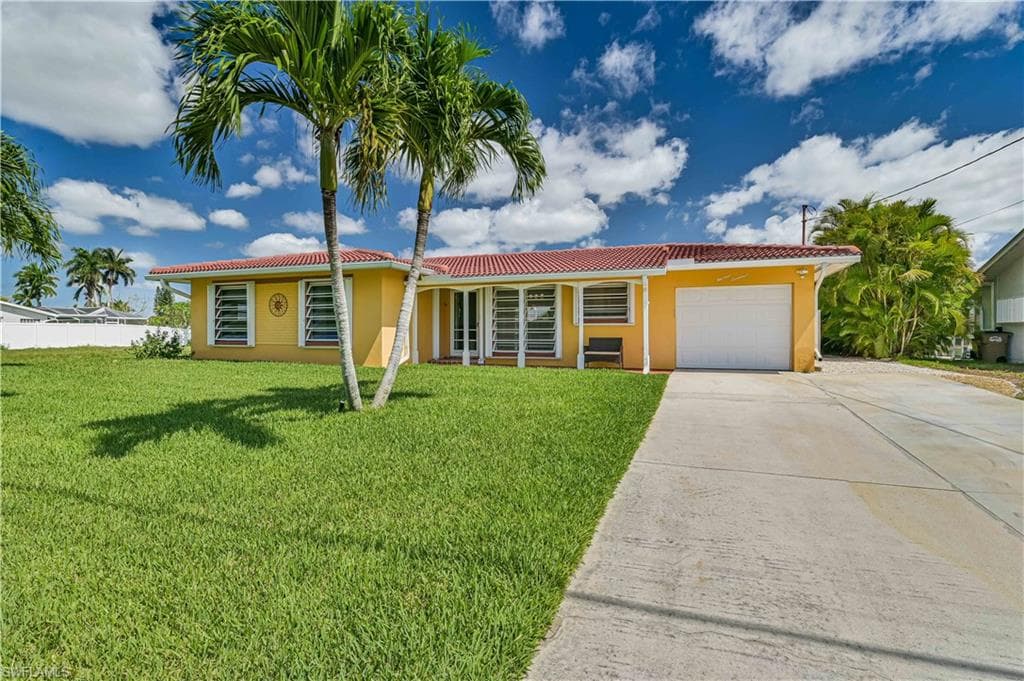 1417 SE 29th TER CAPE CORAL, FL 33904