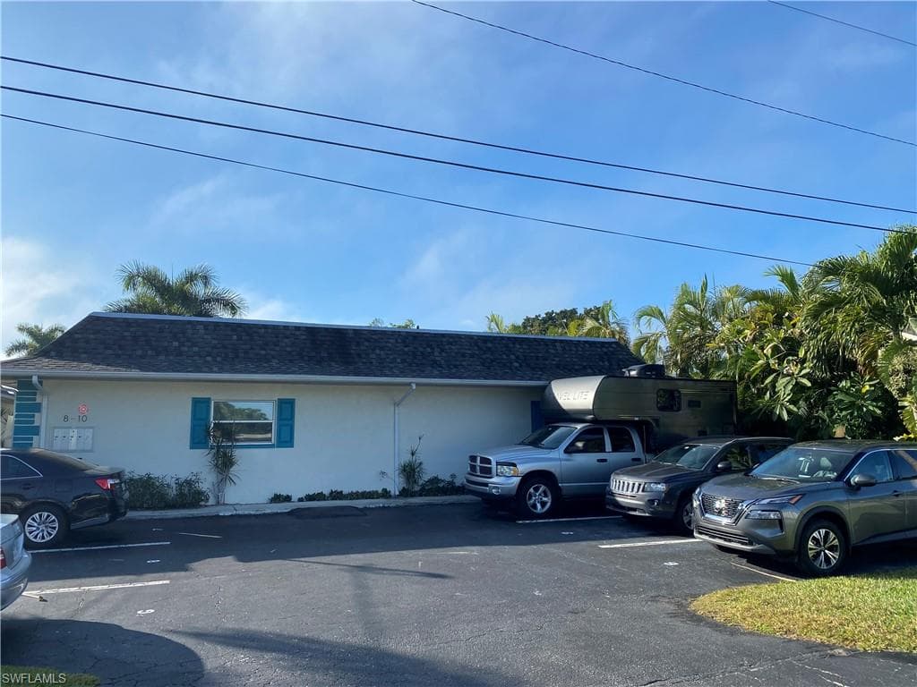 1220 SE 40th ST 9 CAPE CORAL, FL 33904