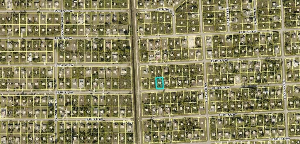 3612 18th ST SW LEHIGH ACRES, FL 33976