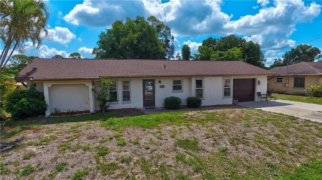 17581 Laurel Valley RD FORT MYERS, FL 33967