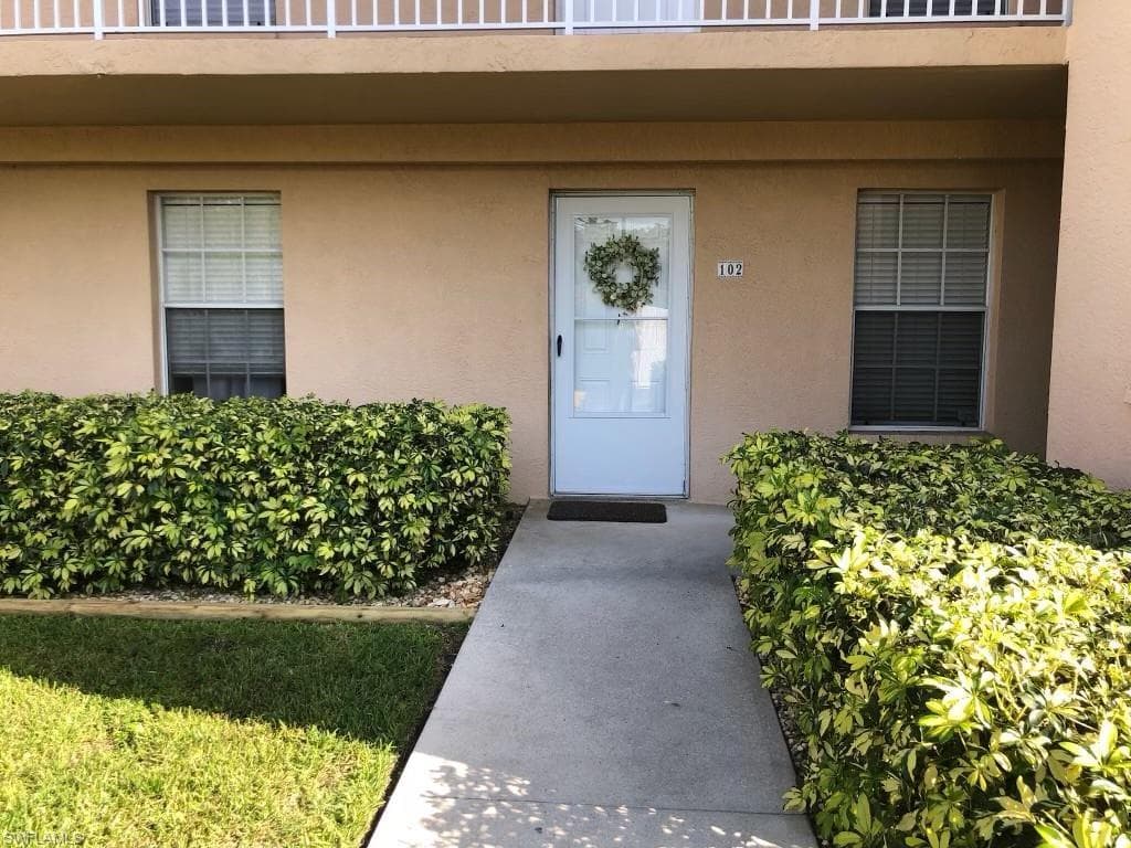 9650 Victoria LN B-102 NAPLES, FL 34109