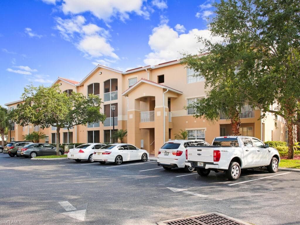 9025 Colby DR 2119 FORT MYERS, FL 33919