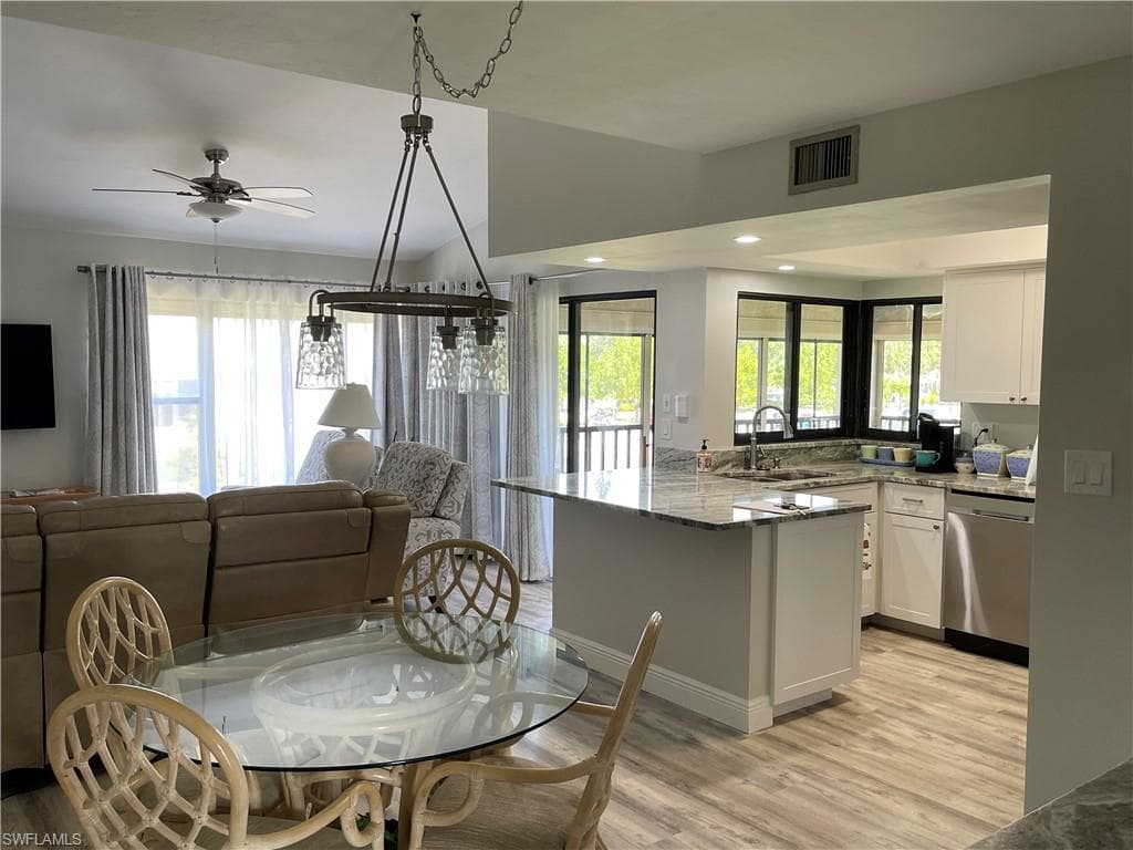 5690 Trailwinds DR 626 FORT MYERS, FL 33907