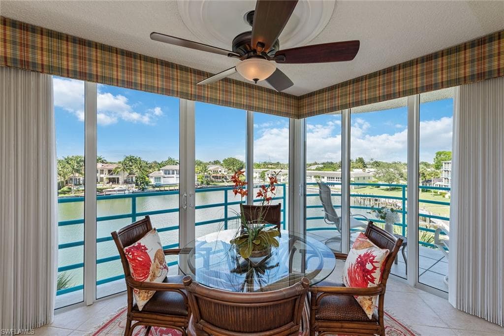 255 Park Shore DR 341 NAPLES, FL 34103