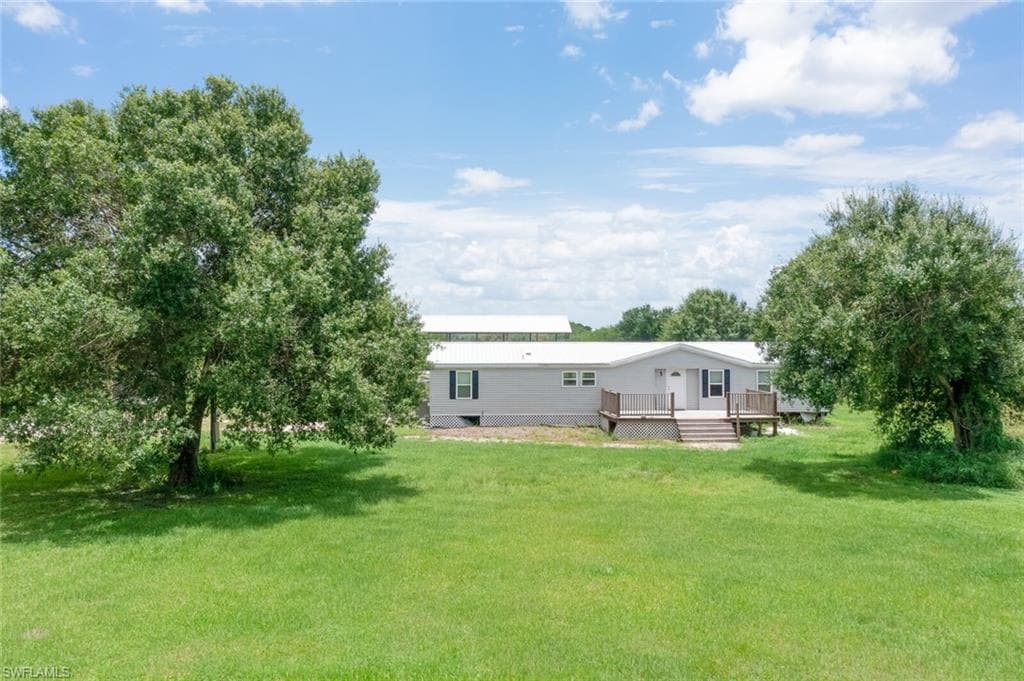 124 Kirby Thompson RD FORT DENAUD, FL 33935