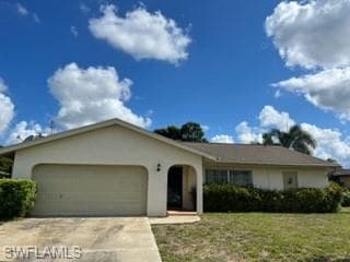 909 SE 35th ST CAPE CORAL, FL 33904