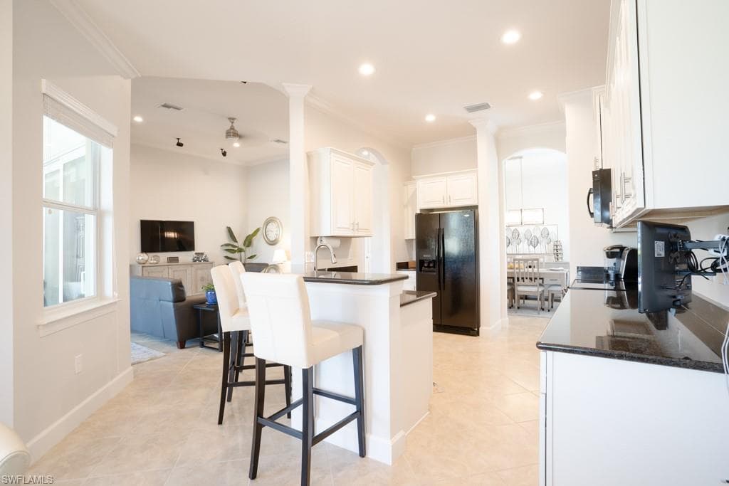 7991 Princeton DR NAPLES, FL 34104