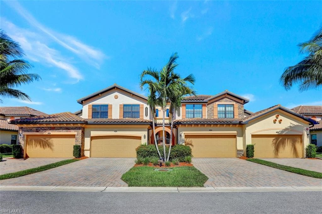 28535 Carlow CT 1404 BONITA SPRINGS, FL 34135