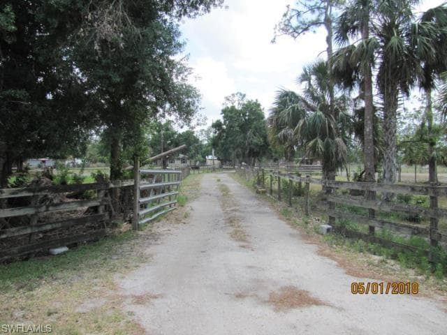 11840 Homestead LN FORT MYERS, FL 33905