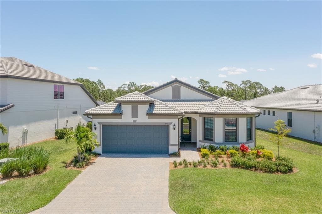 3951 Spotted Eagle WAY FORT MYERS, FL 33966