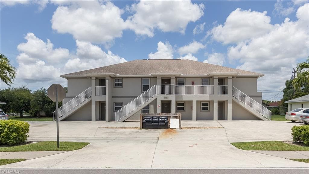 3752 Santa Barbara BLVD 103 CAPE CORAL, FL 33914