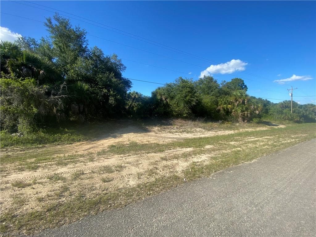 1223 Milwaukee BLVD LEHIGH ACRES, FL 33974