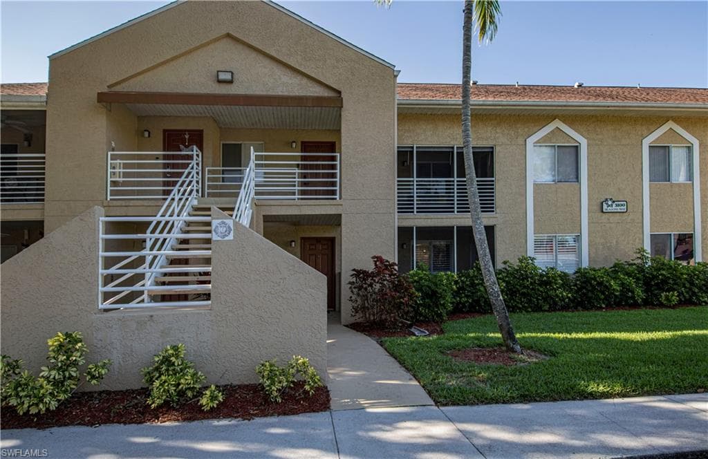 3100 Seasons WAY 104 ESTERO, FL 33928