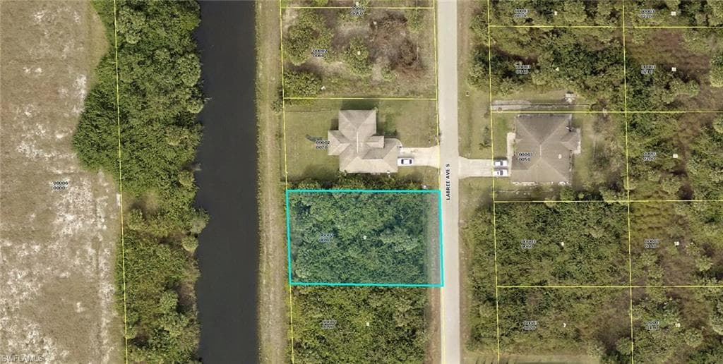 314 Labree AVE S LEHIGH ACRES, FL 33974