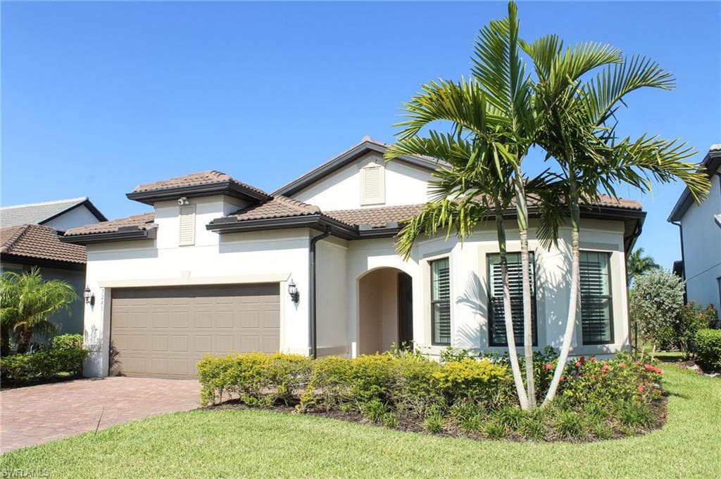 7241 WILTON DR NAPLES, FL 34109