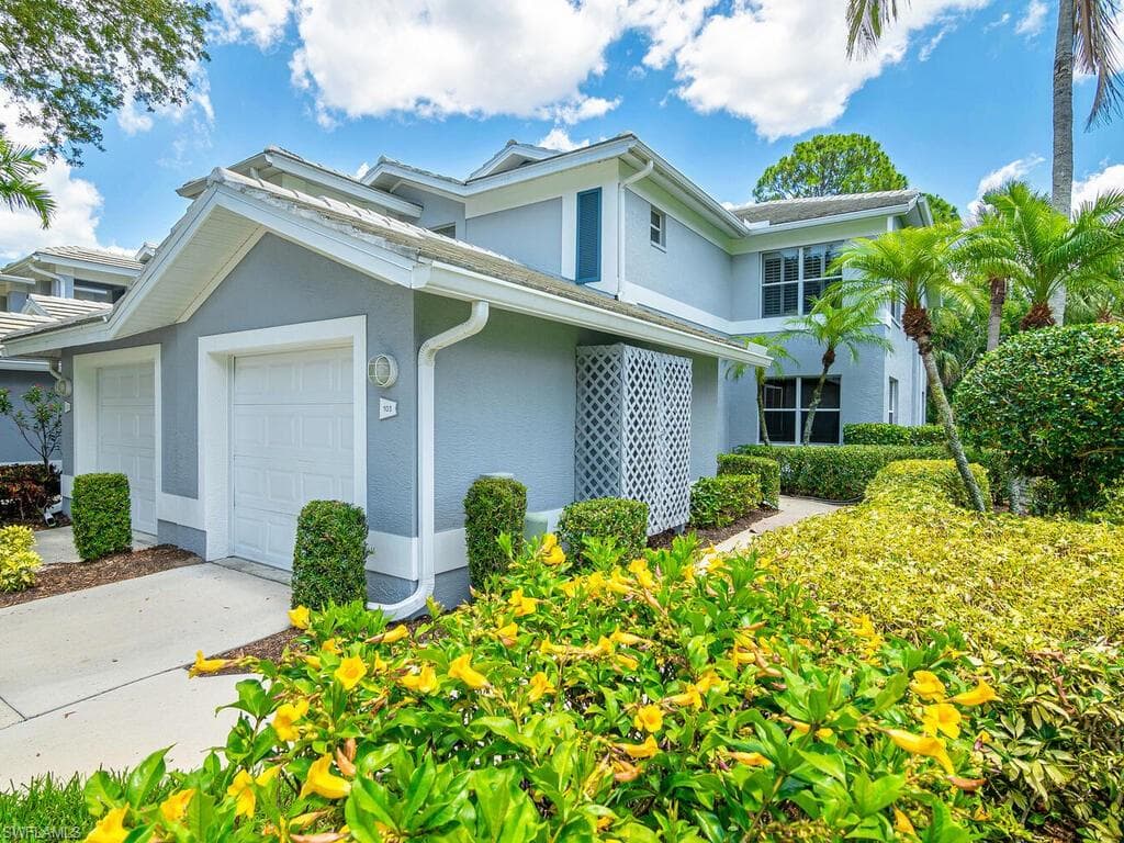 770 Tarpon Cove DR 103 NAPLES, FL 34110
