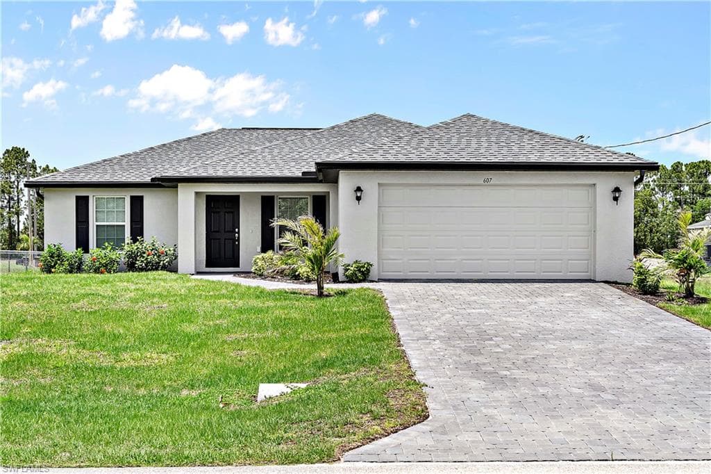 607 NW 32nd ST CAPE CORAL, FL 33993
