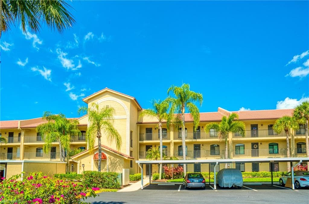 12181 Kelly Sands WAY 1555 FORT MYERS, FL 33908