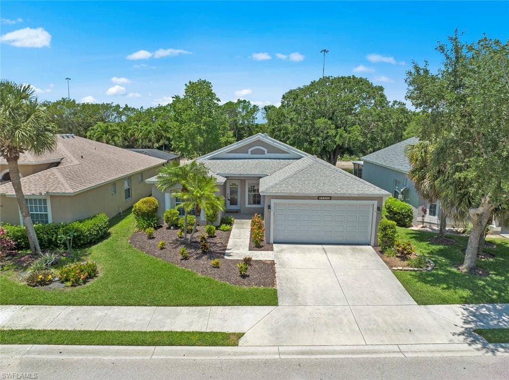 21540 Windham RUN ESTERO, FL 33928
