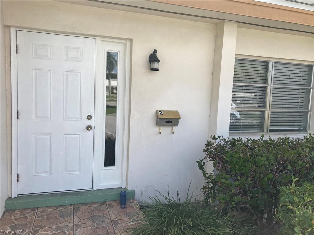 4926 Hawaii BLVD 2 NAPLES, FL 34112