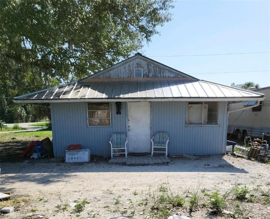 16240 Aralia DR PUNTA GORDA, FL 33955