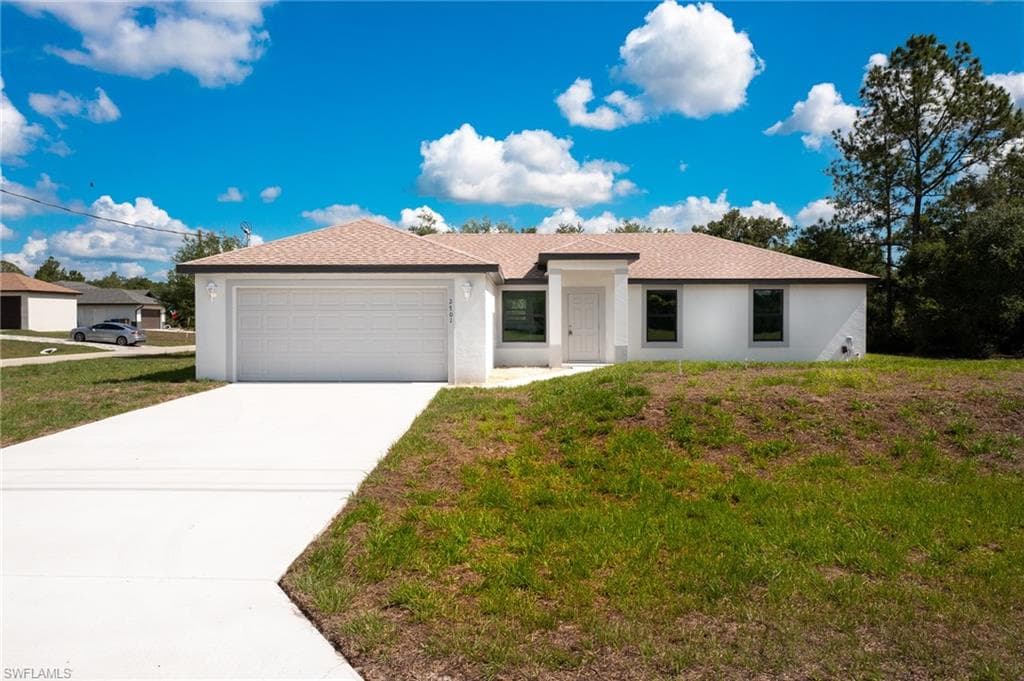 2701 E 18th ST LEHIGH ACRES, FL 33972