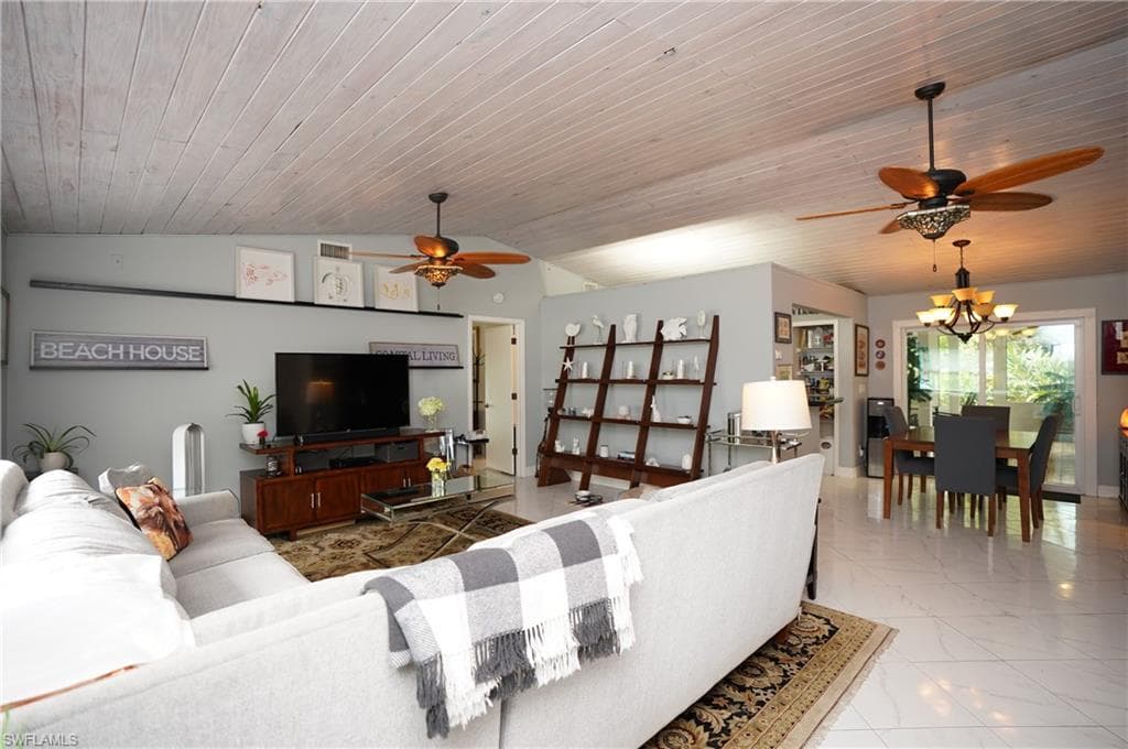 5611 English Oaks LN NAPLES, FL 34119