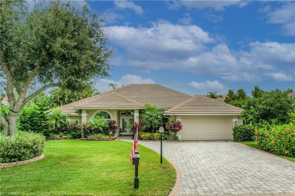 8028 San Simeon WAY NAPLES, FL 34109