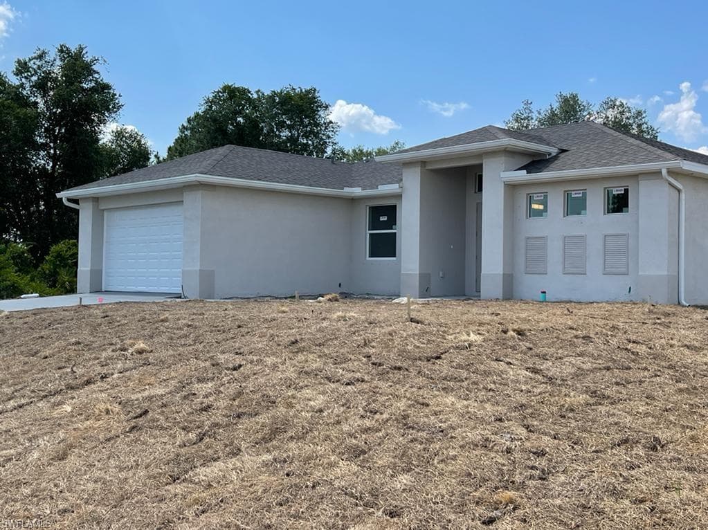 2500 40th ST W LEHIGH ACRES, FL 33971