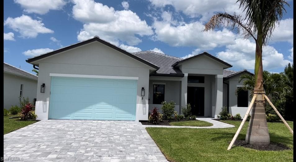 5 Willoughby DR NAPLES, FL 34110