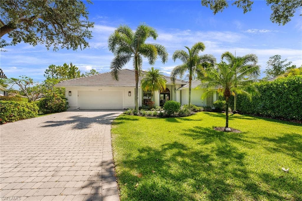 6628 New Haven CIR E NAPLES, FL 34109
