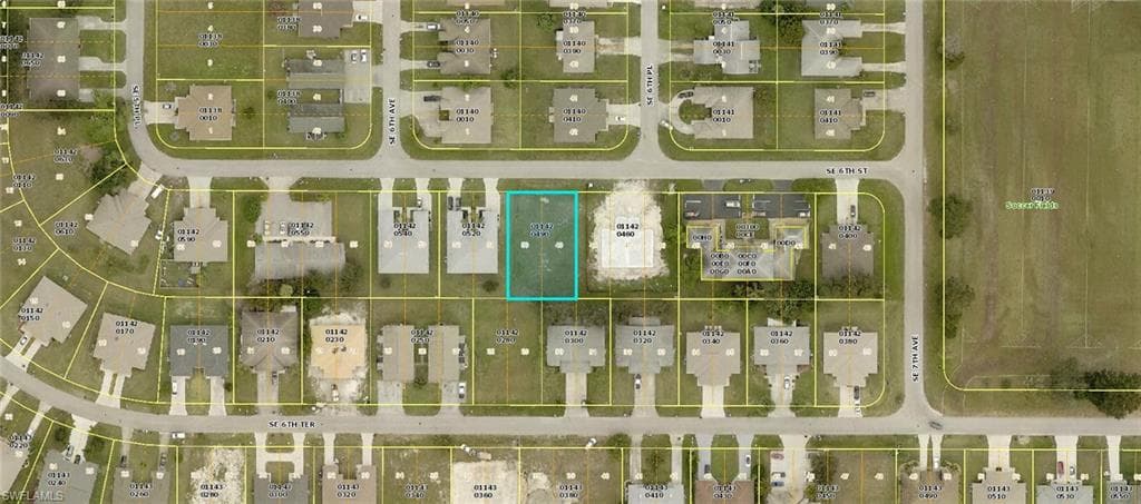 526 SE 6th ST CAPE CORAL, FL 33990