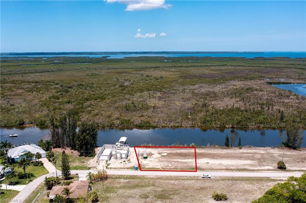 1430 NW 42nd AVE CAPE CORAL, FL 33993