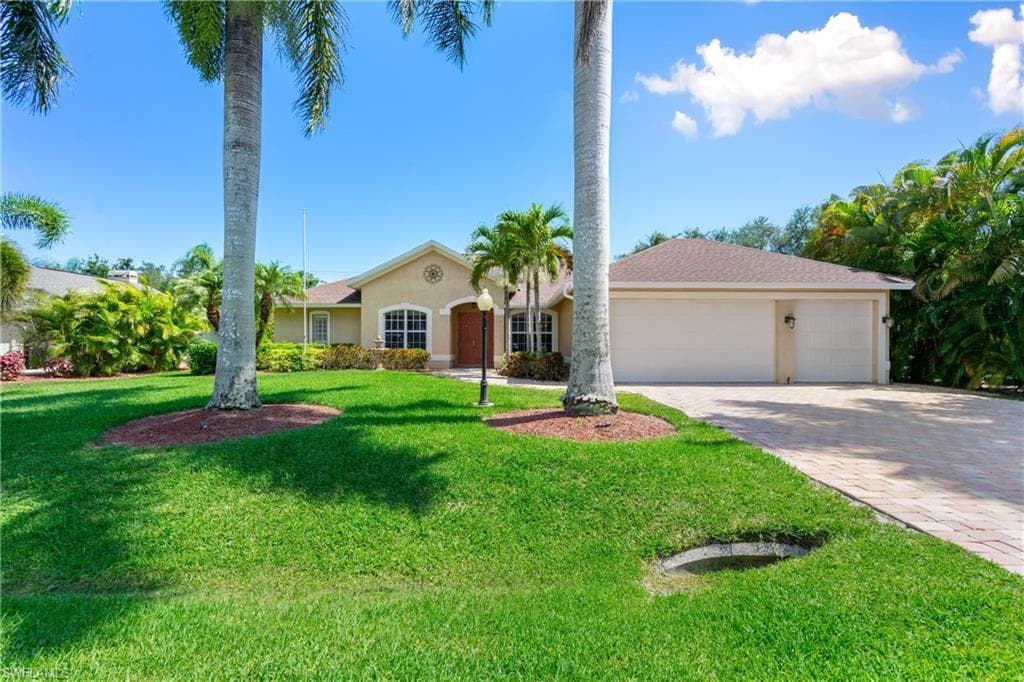 7810 Twin Eagle LN FORT MYERS, FL 33912