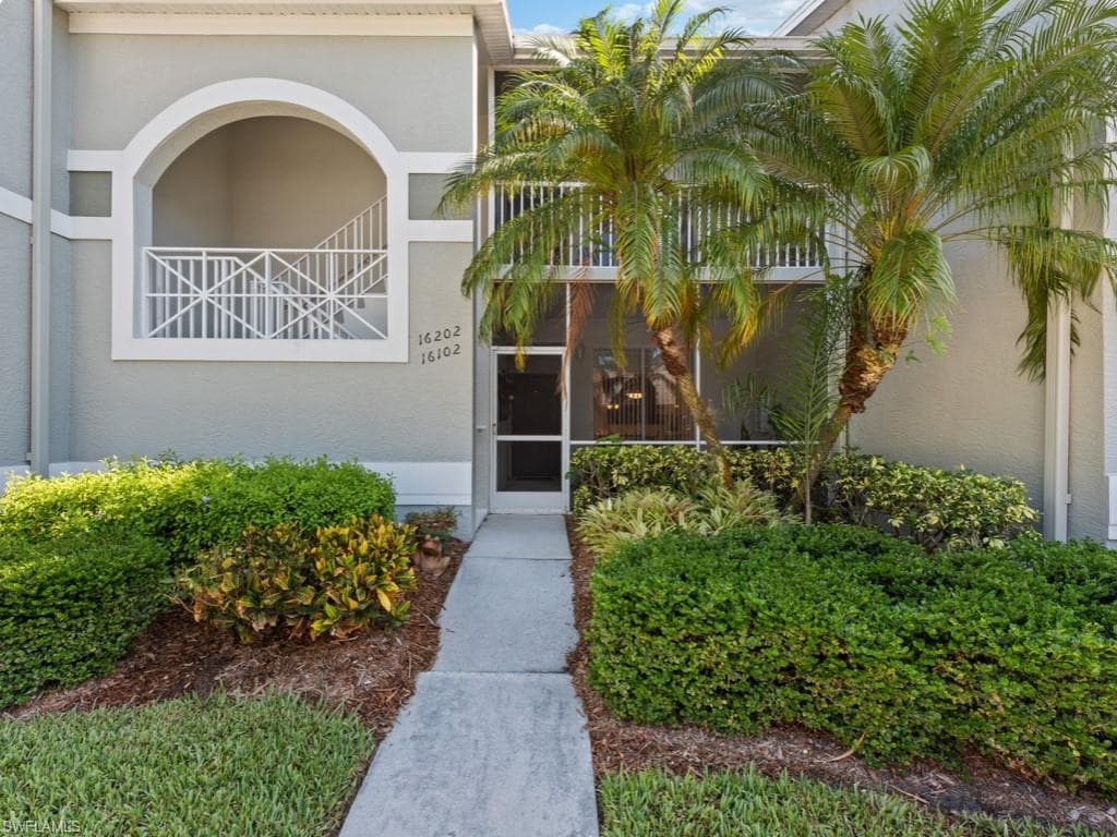 26751 Clarkston DR 102 BONITA SPRINGS, FL 34135
