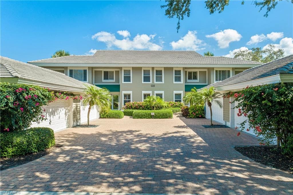 3280 Crossings CT 21 BONITA SPRINGS, FL 34134