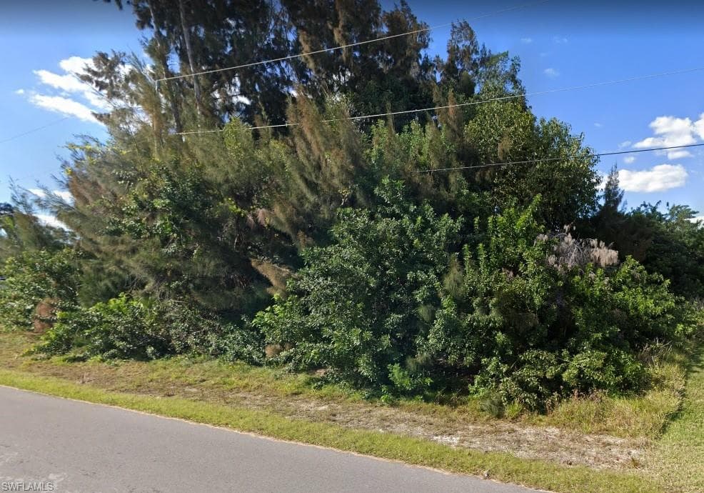 2801 SW 3rd ST CAPE CORAL, FL 33991