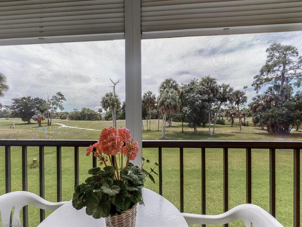 4346 27th CT SW 5-202 NAPLES, FL 34116