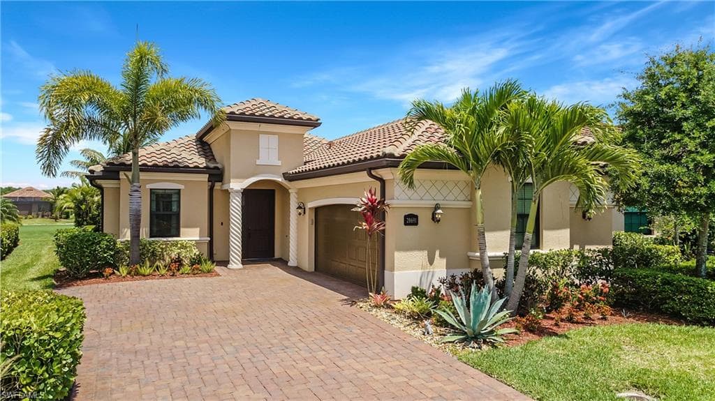28691 Derry CT BONITA SPRINGS, FL 34135